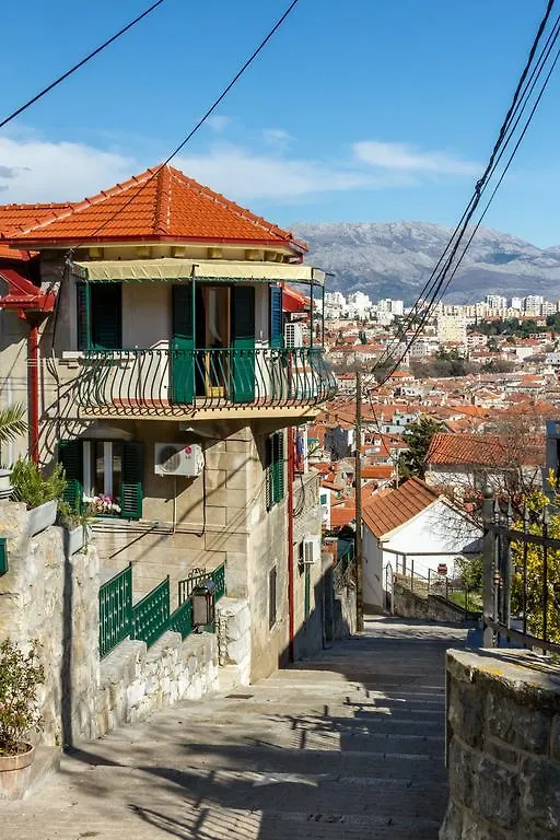 Apartment Romansa Split 0*,  Croatia